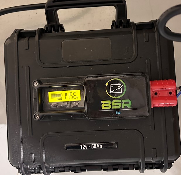 BSR VALECO LITIO 12V 50Ah + caricabatteria 