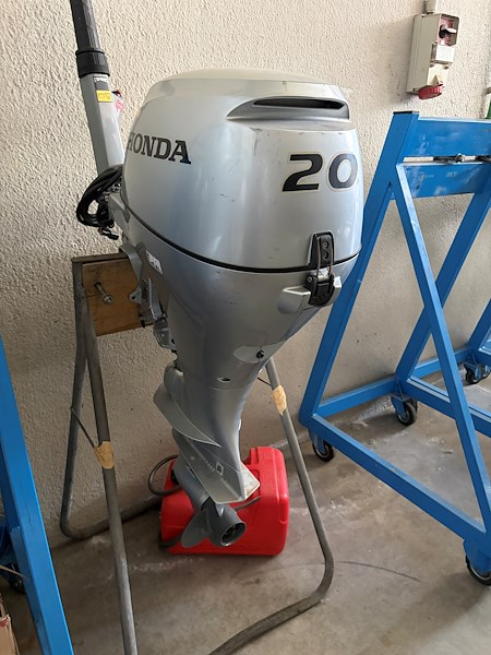 MOTORE FUORIBORDO HONDA BF 20 DK2 SHU USATO